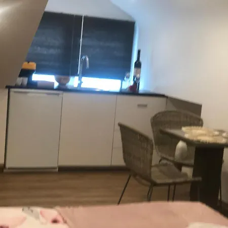 Hallo Fientje Lägenhet